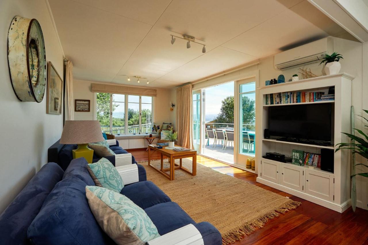 Scarborough Heights Villa Kaikoura Bagian luar foto