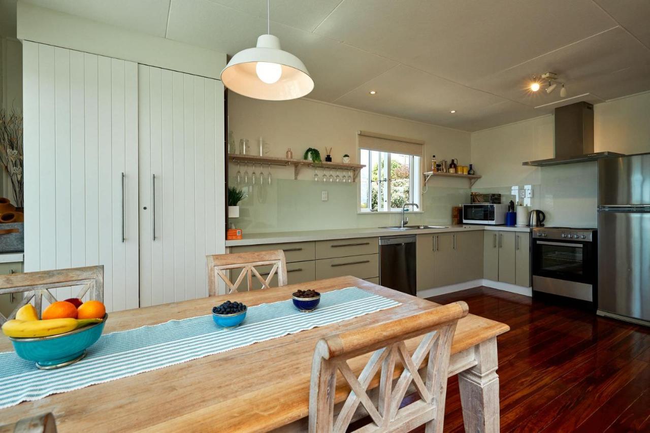 Scarborough Heights Villa Kaikoura Bagian luar foto
